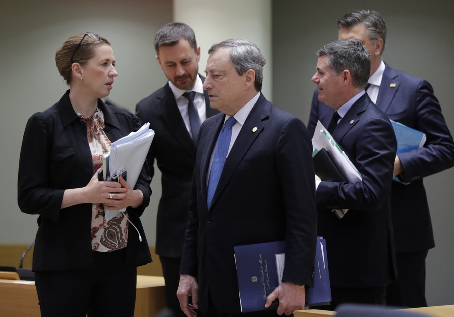 Ο Ντράγκι ζήτησε έκτακτη Σύνοδο Κορυφής για πλαφόν στο φυσικό αέριο