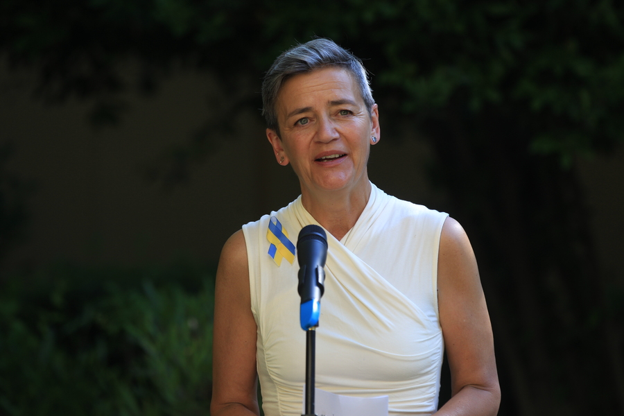 Βεστάγκερ: Πρόοδος η δημιουργία «Σπιτιού του Ανταγωνισμού και του Καταναλωτή» στην Αθήνα