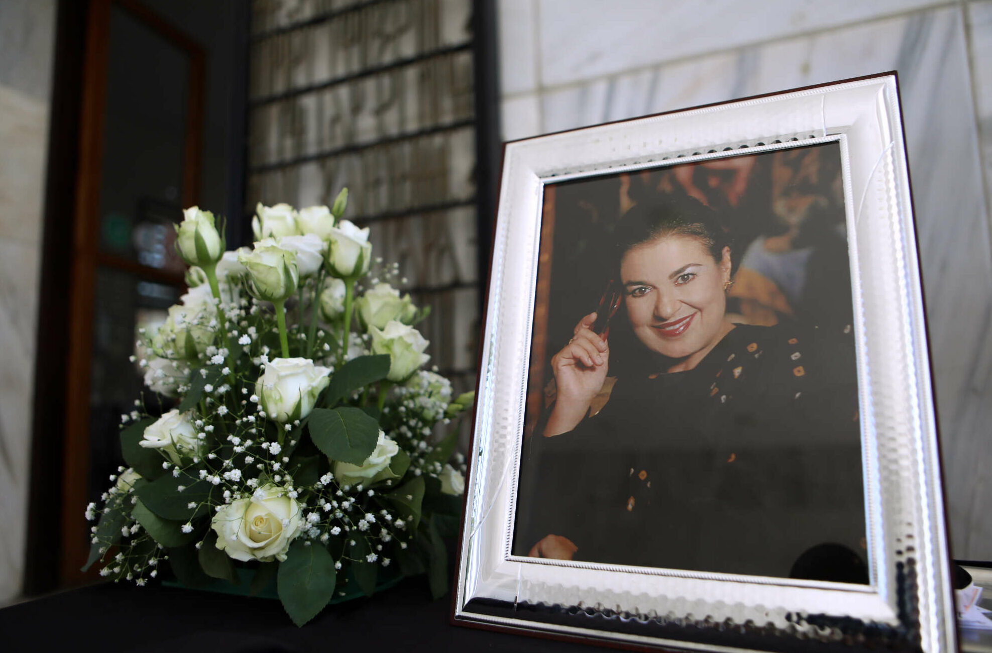 Τελευταίο συγκινητικό αντίο στη Μαρίνα Λαμπράκη-Πλάκα