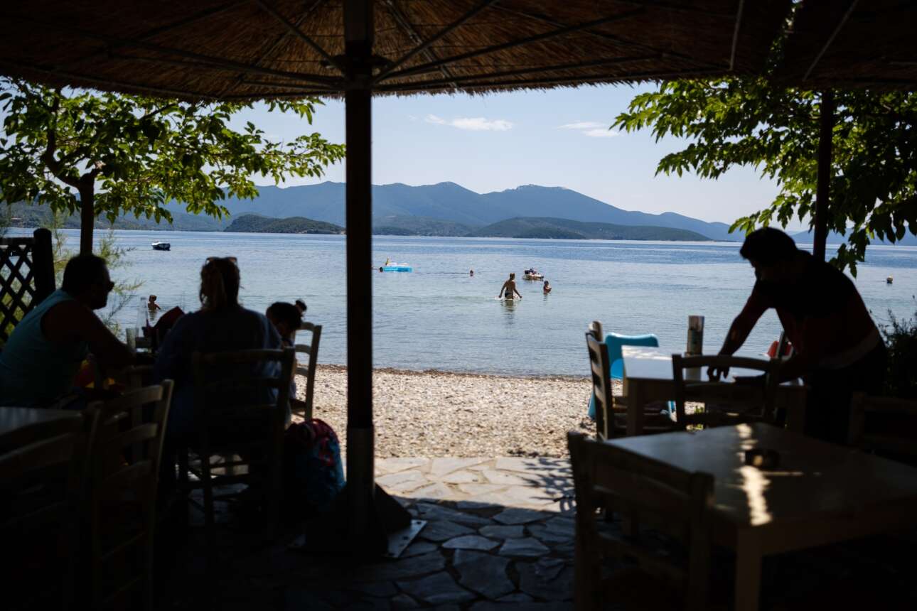 Θετικό το ισοζύγιο απασχόλησης και τον Ιούνιο με 329.966 προσλήψεις – Η εικόνα στο εξάμηνο