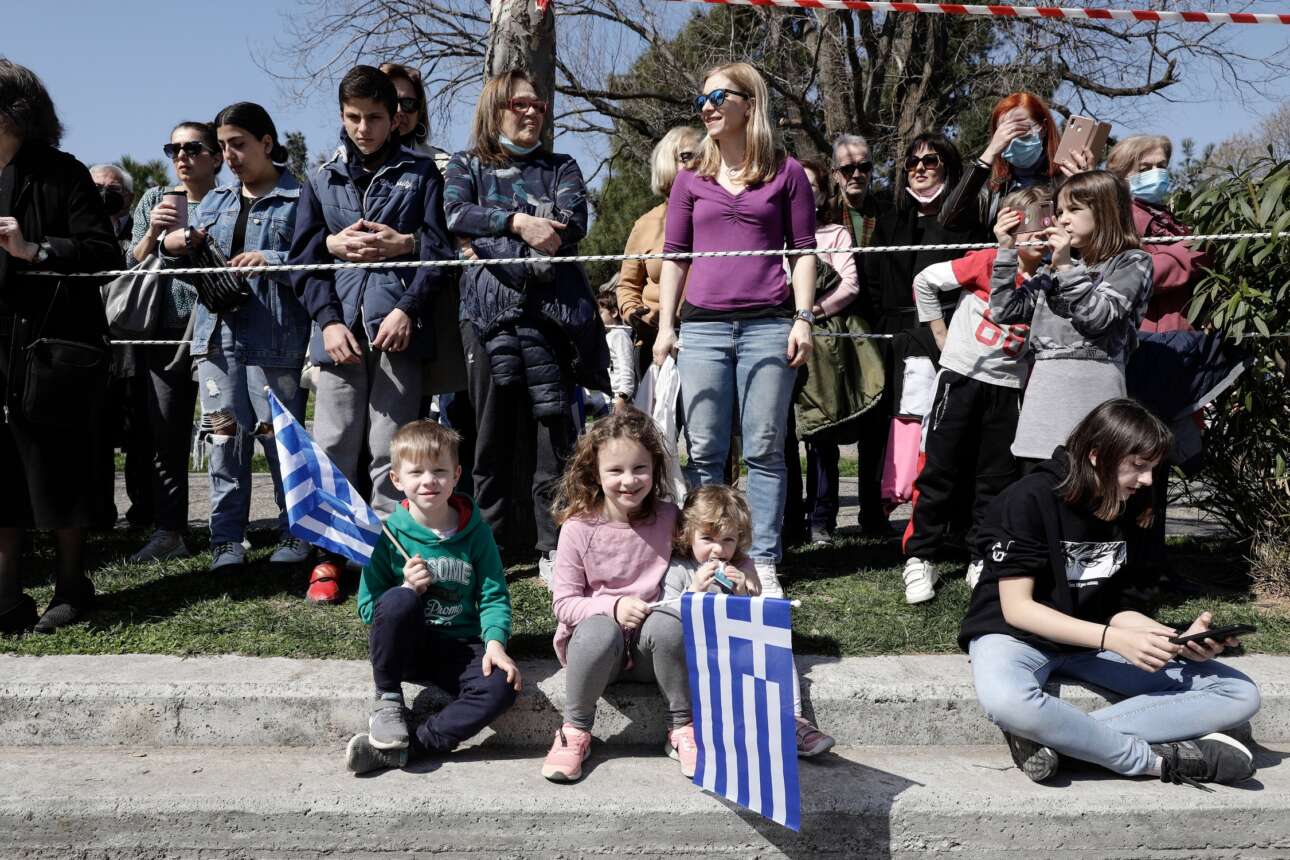 Απογραφή: 10.432.481 o μόνιμος πληθυσμός της χώρας – μείωση 3,5% στη δεκαετία