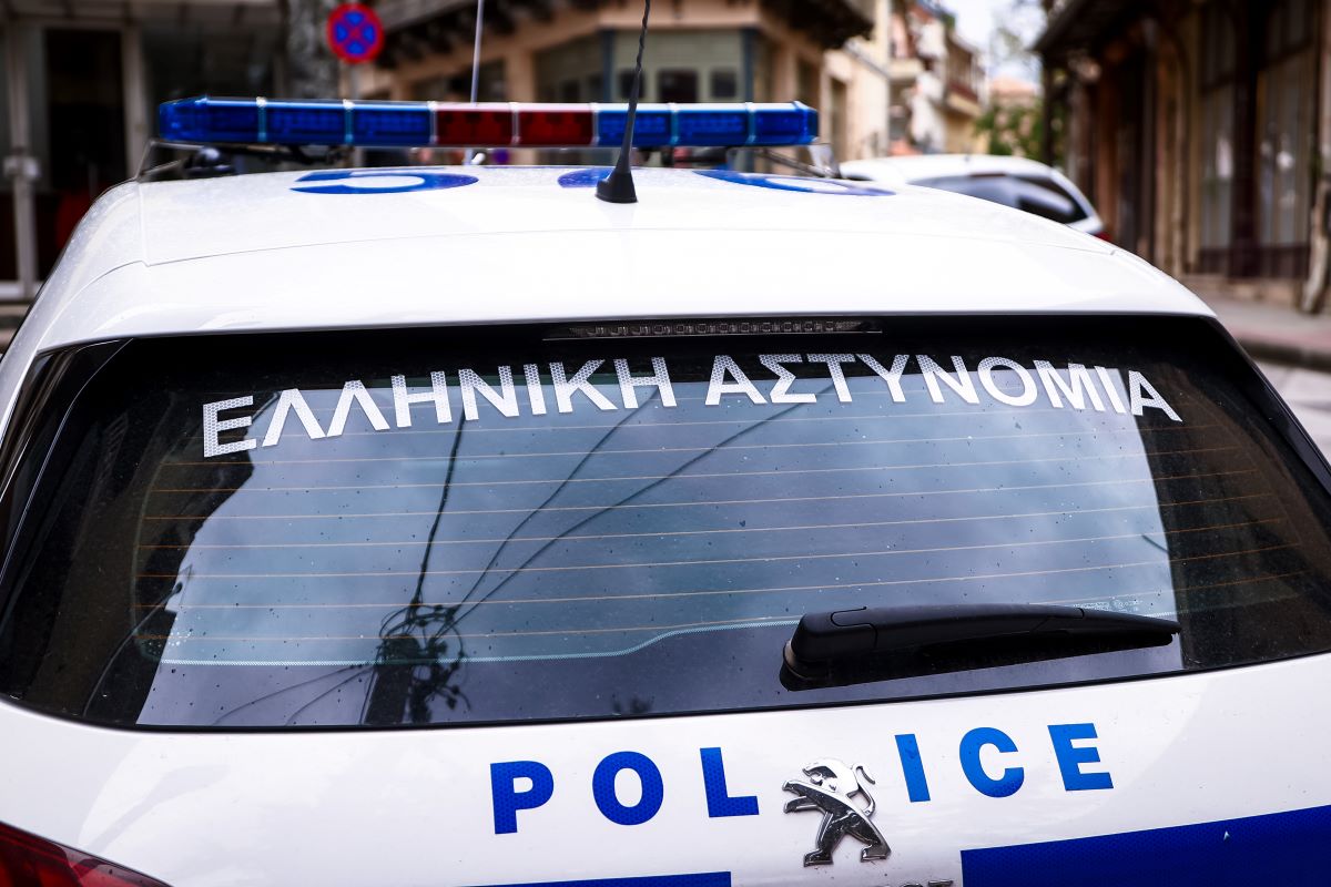 Βοιωτία: Εθαψε τη μητέρα της στην αυλή για να εισπράττει τη σύνταξη
