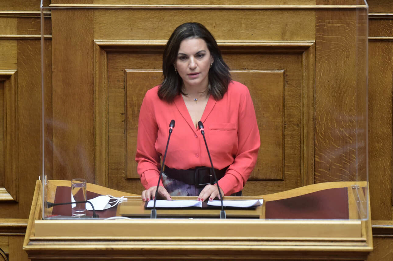Ολγα Κεφαλογιάννη: Παραμένω στην Επιτροπή Θεσμών και Διαφάνειας