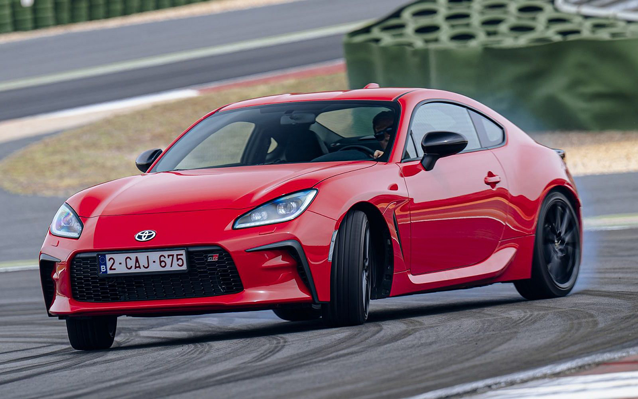 Πόσο σε καλύπτει η εγγύηση αν οδηγείς επιθετικά;