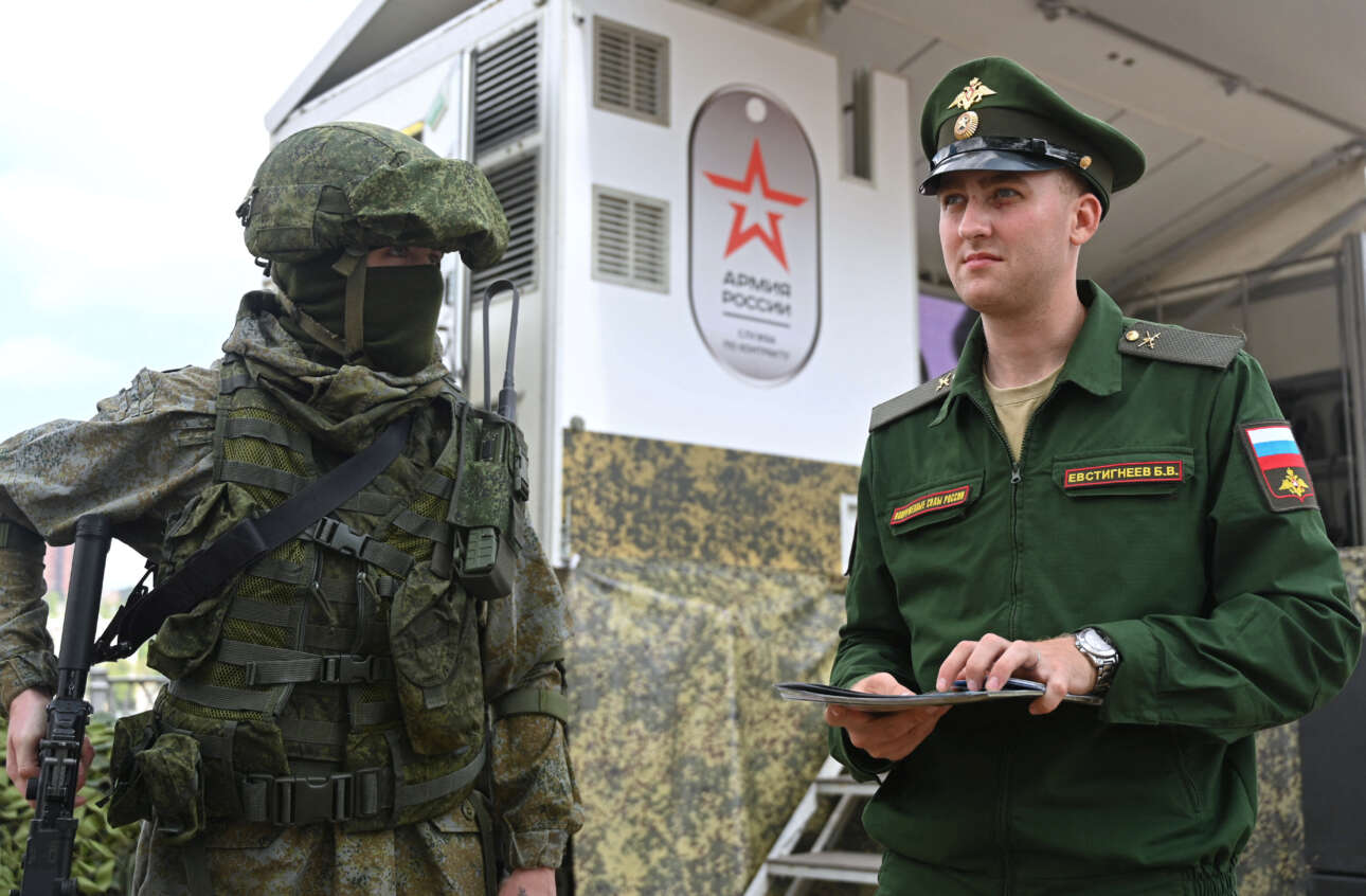 Σε εξέλιξη η επιστράτευση στη Ρωσία: «Αντίο μπαμπά, σε παρακαλώ γύρισε πίσω»