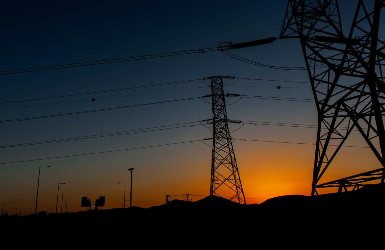 Σταϊκούρας – Σκρέκας: Ετσι θα επιστραφούν τα (υπερ)κέρδη των παραγωγών ενέργειας