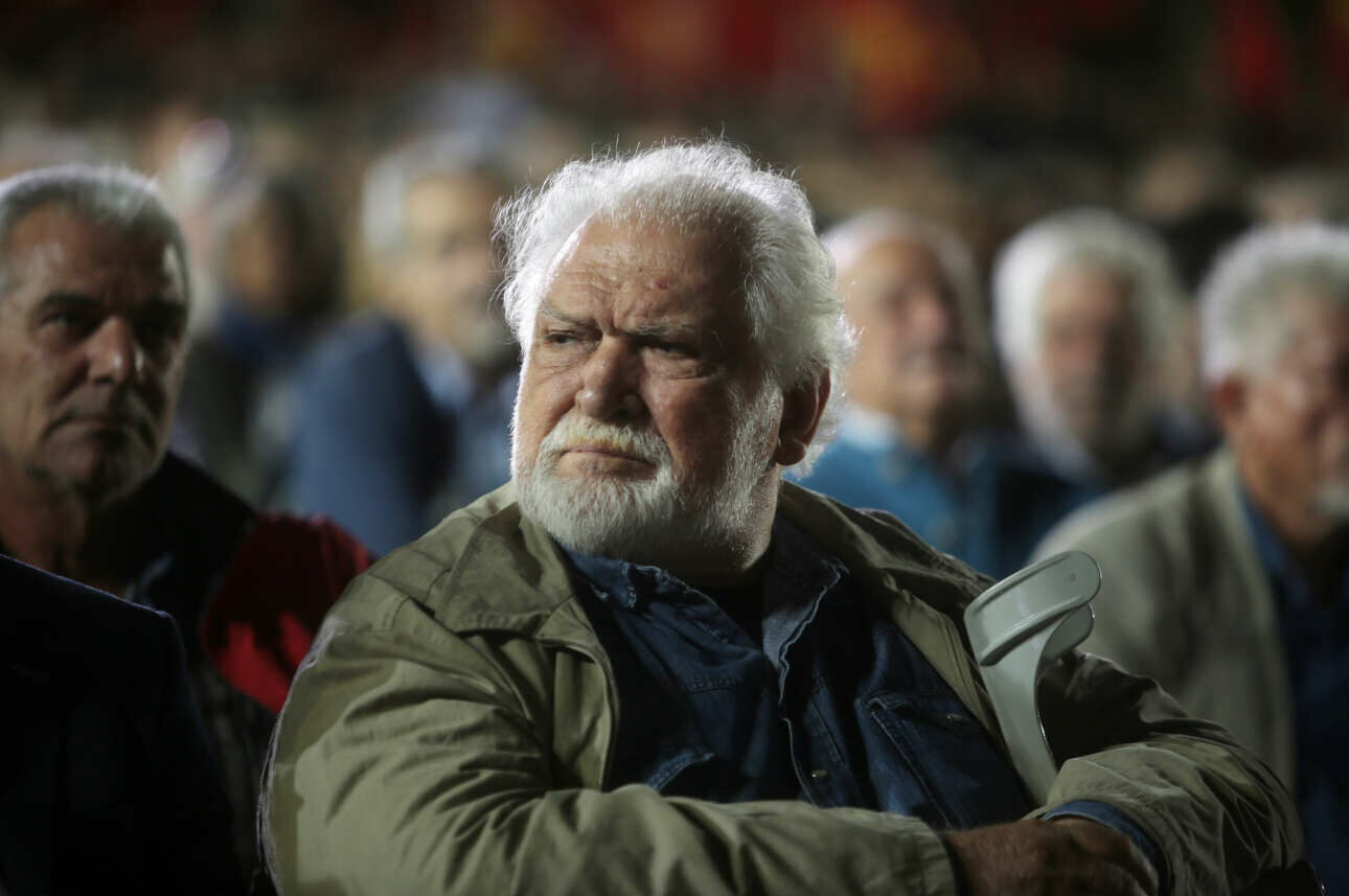 «Εφυγε» σε ηλικία 87 ετών ο Κώστας Καζάκος