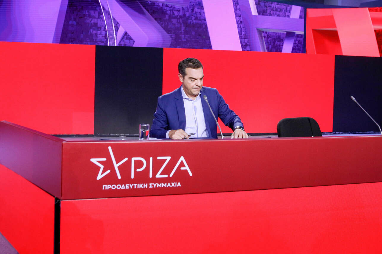 Ο παραμορφωτικός φακός του Τσίπρα