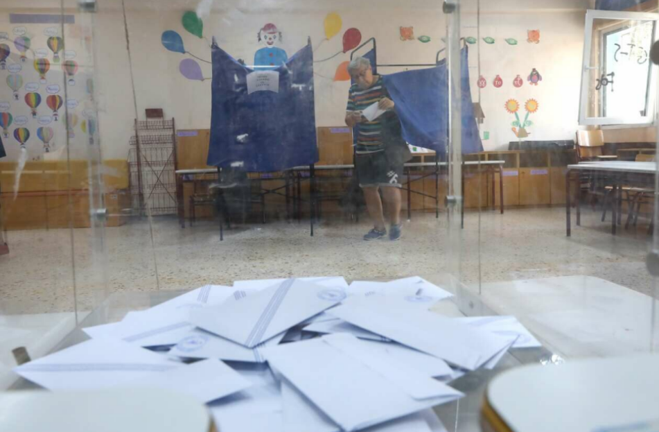 Και νέες δημοσκοπήσεις: Σταθερή η διαφορά ΝΔ – ΣΥΡΙΖΑ μετά τη ΔΕΘ