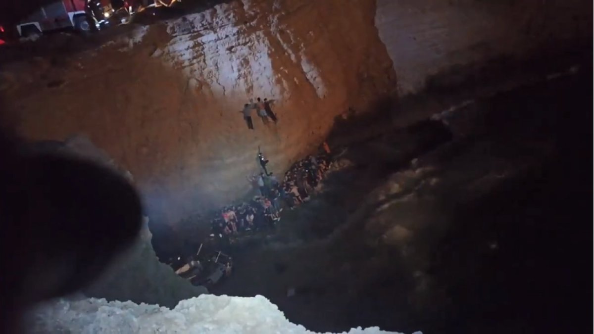 Λέσβος: 17 νεκροί σε ναυάγιο με μετανάστες – Δύο στα Κύθηρα, διασώθηκαν 80