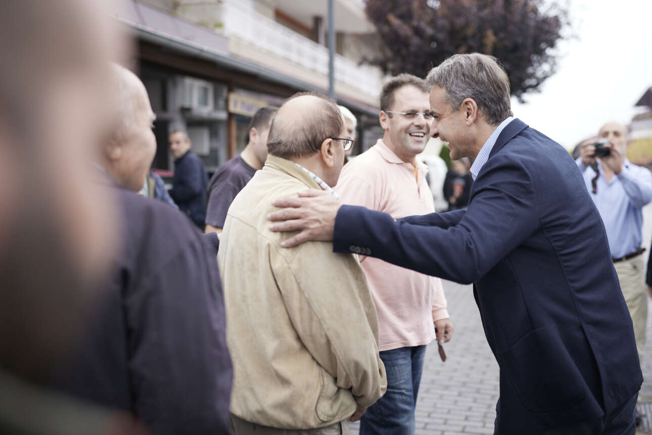 Στην Πέλλα ο Πρωθυπουργός: Η επίσκεψη στον αρχαιολογικό χώρο και η κουβέντα με κατοίκους και καταστηματάρχες