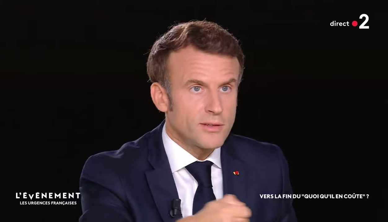 Δέσμευση Μακρόν για αυξήσεις στο ρεύμα μόνο έως 15% και συνταξιοδότηση στα 65 από το 2031