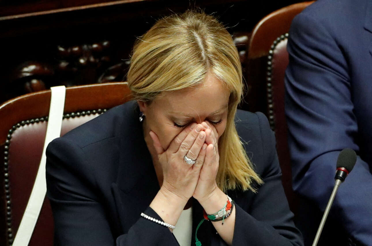 Ιταλία: Σάλος για τον διορισμό ακροδεξιού υφυπουργού που φορούσε τη σβάστικα