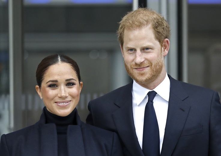 Ο Χάρι και η Μέγκαν έγιναν αντιρατσιστές «ήρωες»