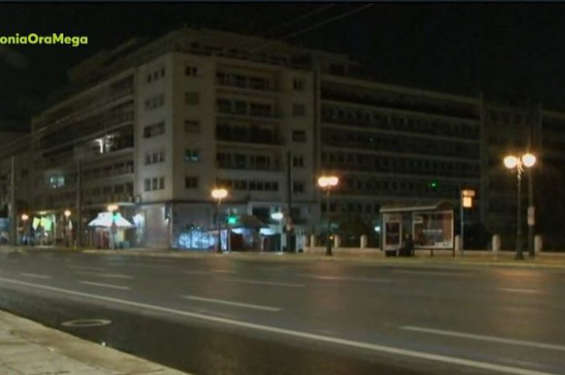 Ακαριαίος θάνατος για αναβάτη μηχανής μπροστά στο Μνημείο του Αγνώστου Στρατιώτη