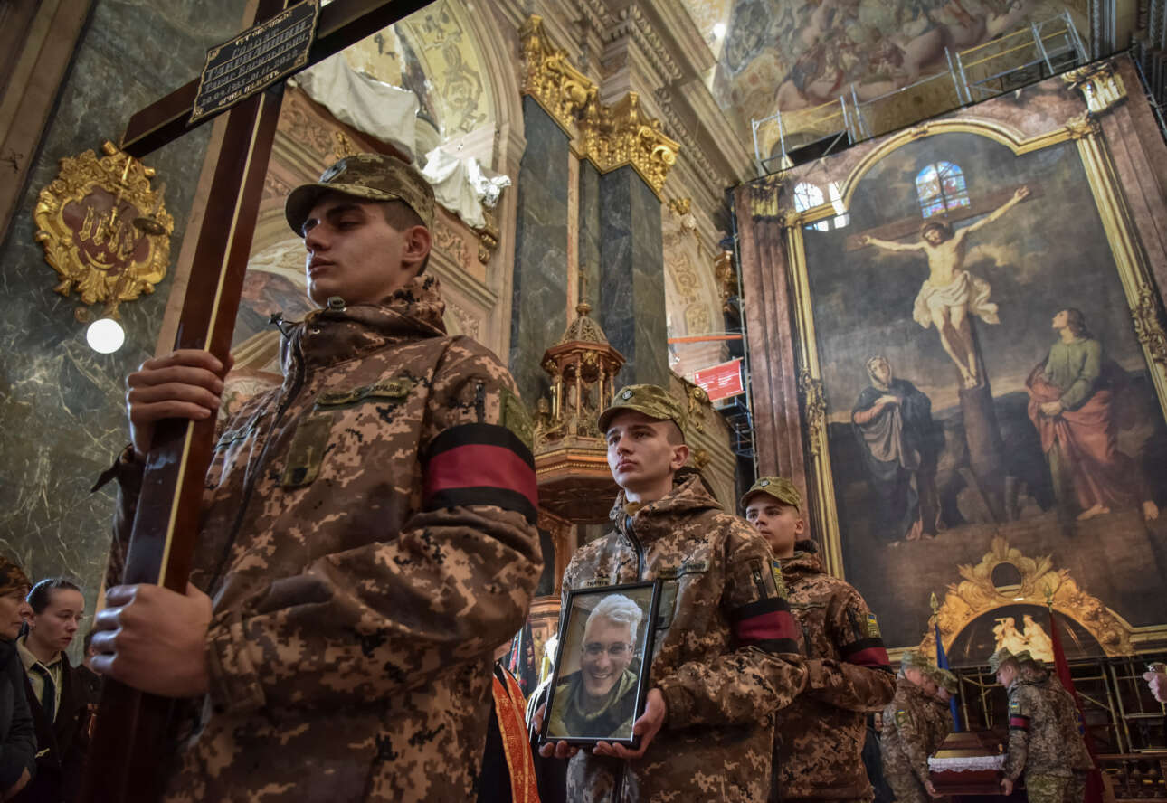 Κίεβο: Περισσότεροι από 10.000 οι νεκροί ουκρανοί στρατιώτες