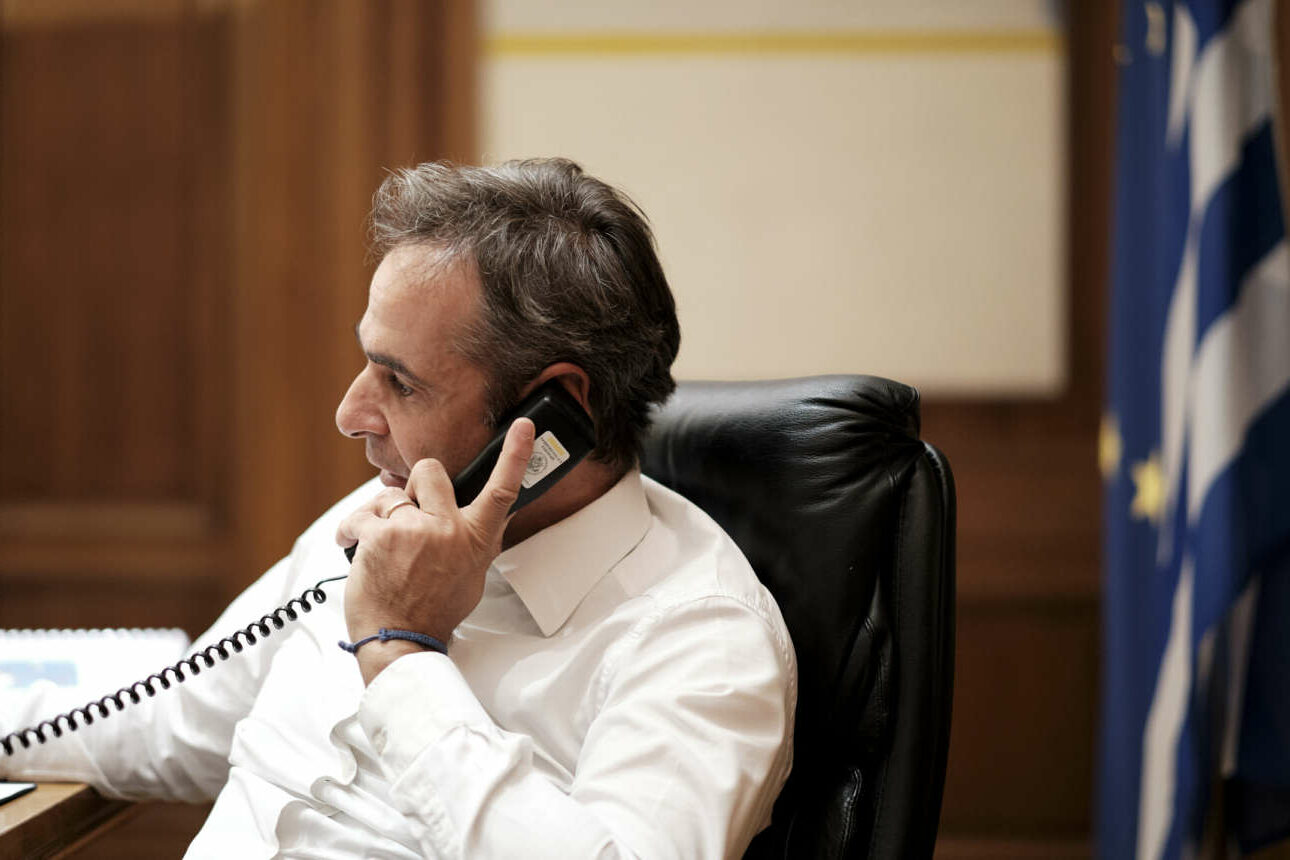 Μητσοτάκης σε Ζελένσκι: Θα συνεχίσουμε να στηρίζουμε την Ουκρανία