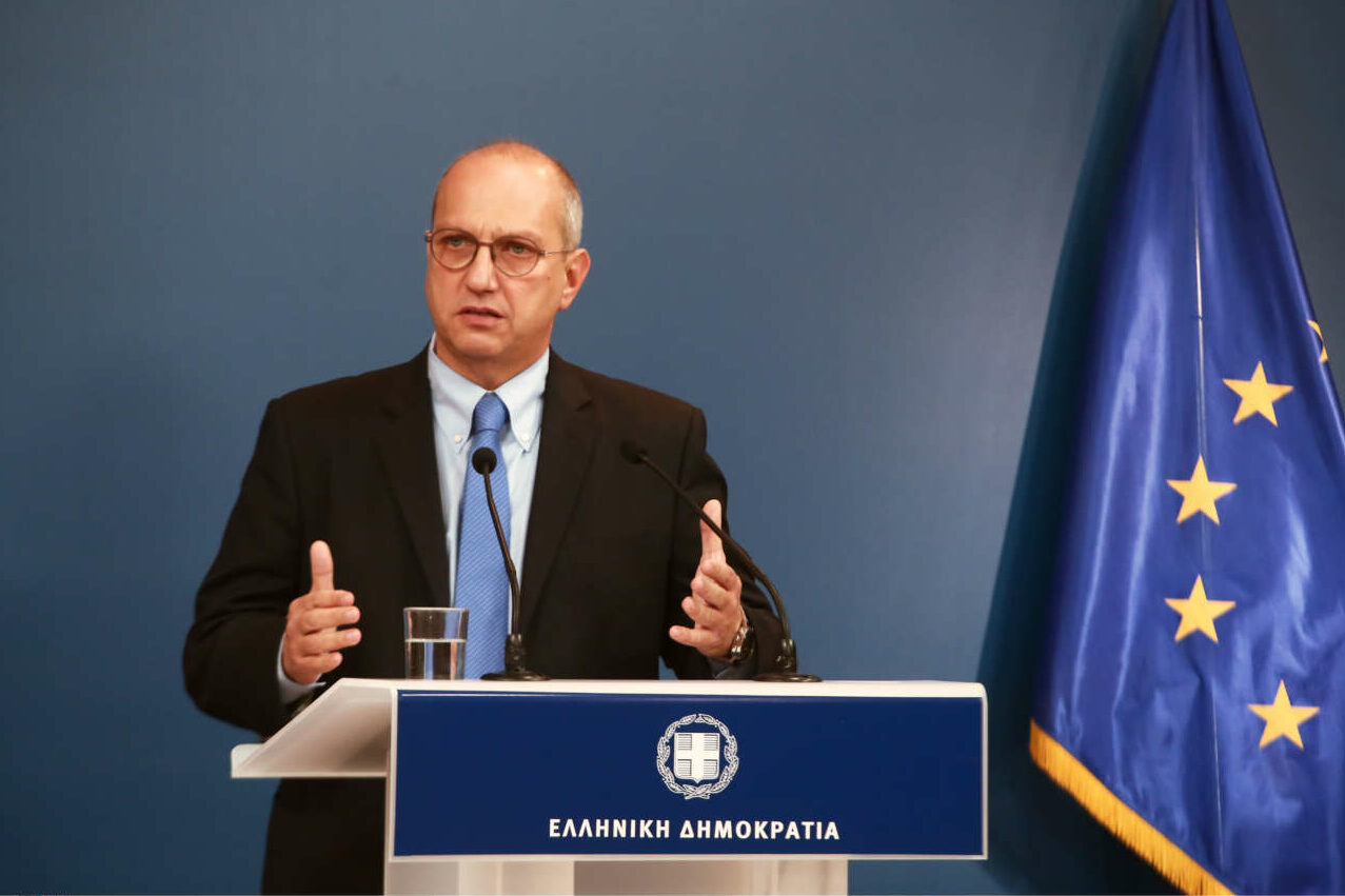 Μαξίμου: Με Οικονόμου εκπρόσωπο μέχρι να προκηρυχθούν εκλογές – «Ο Πρωθυπουργός δεν αναζητεί τηλεστάρ»