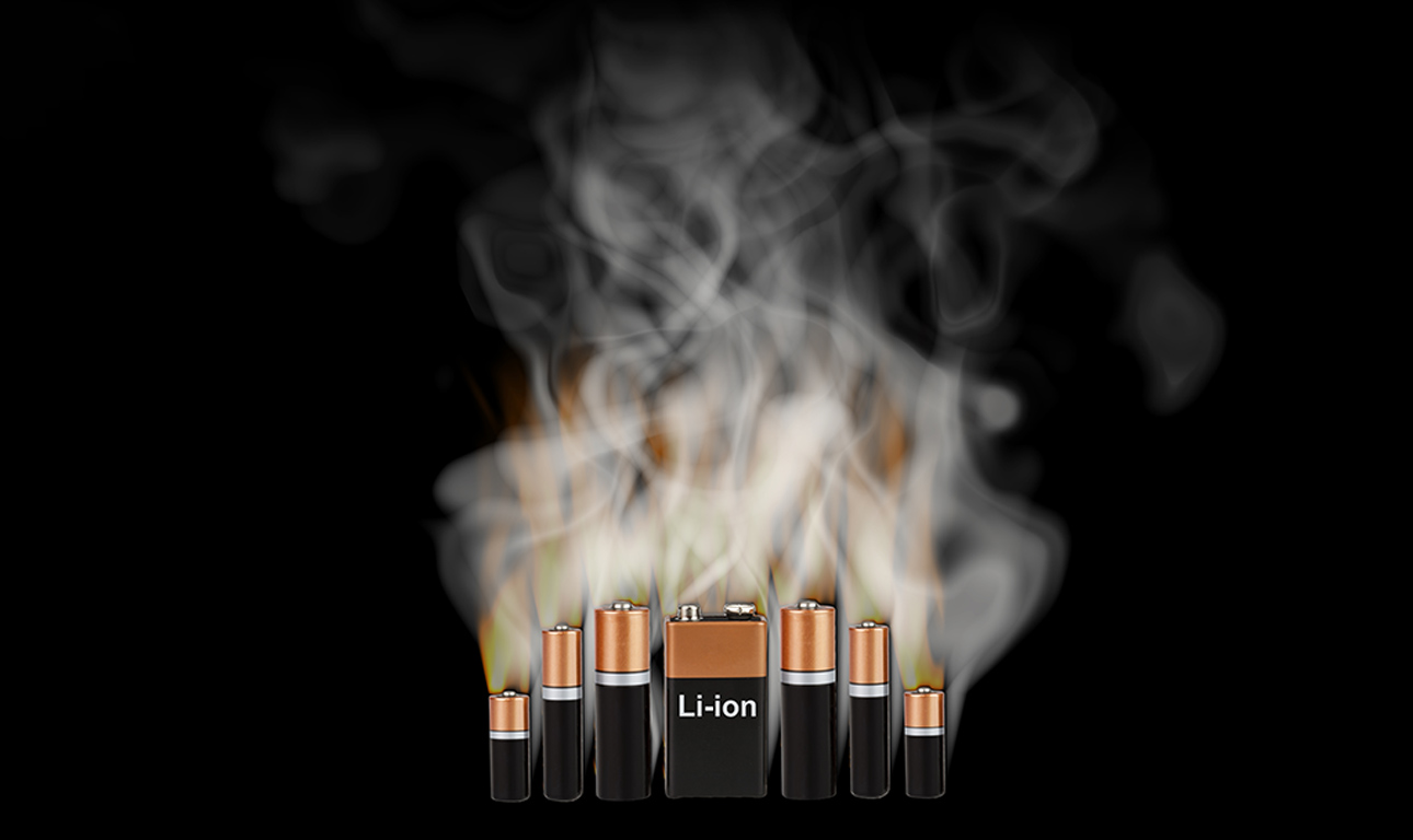 Κίνδυνος πυρκαγιάς από μπαταρίες στα σκουπίδια