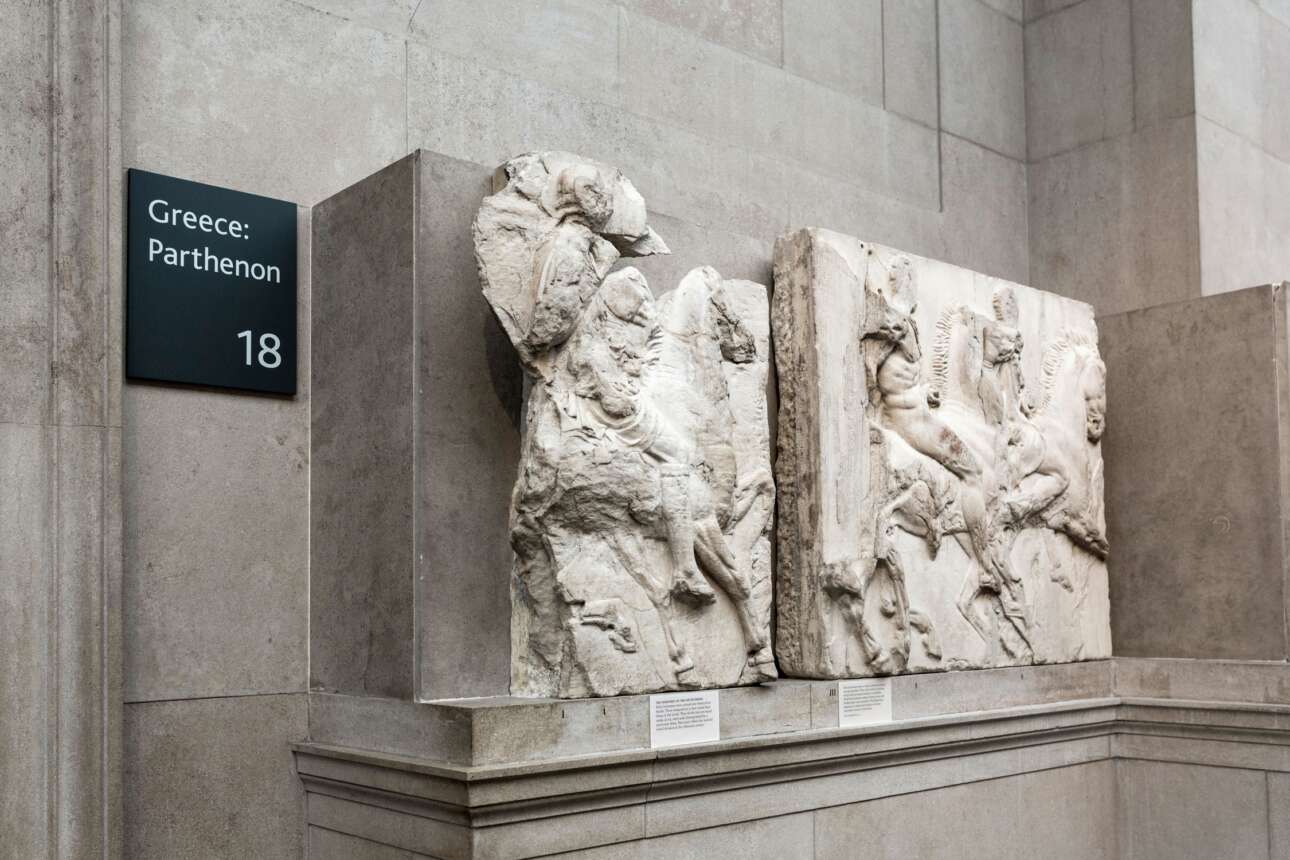 Επιμένει ο βρετανικός Τύπος για τα Γλυπτά του Παρθενώνα – καχυποψία στην Αθήνα