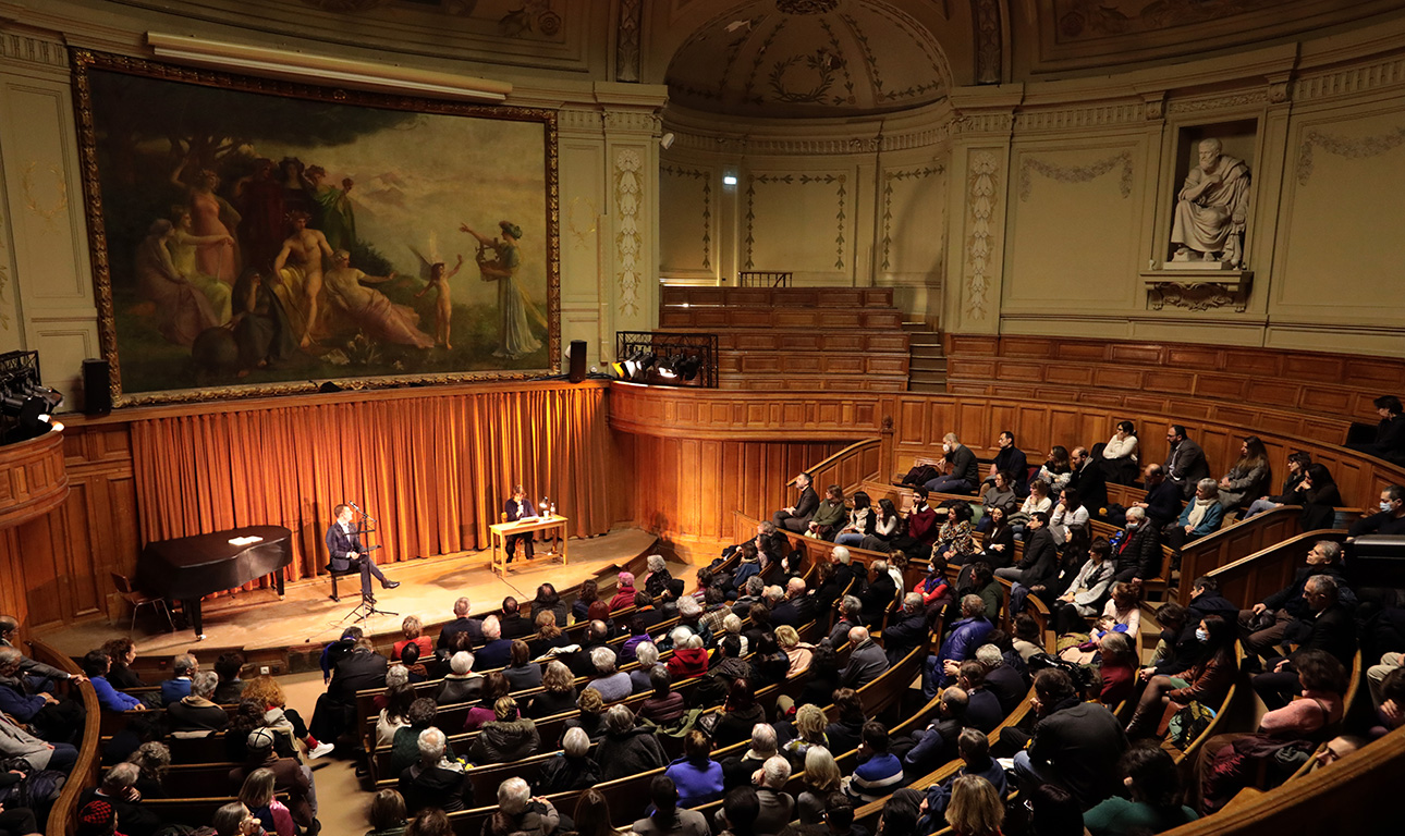 Εκδήλωση προς τιμήν του Γιάννη Ρίτσου στη Σορβόννη