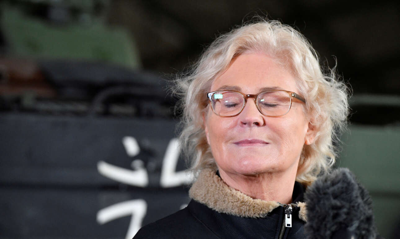 Παραιτήθηκε, ως εντελώς ανίκανη, η υπουργός Αμυνας της Γερμανίας Κριστίνε Λάμπρεχτ