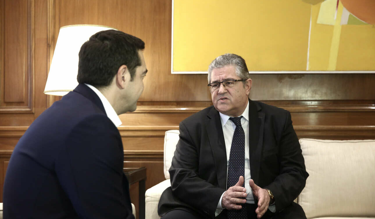 Κουτσούμπας προς Τσίπρα: «Μούφα» και «καρικατούρα» η προοδευτική κυβέρνηση