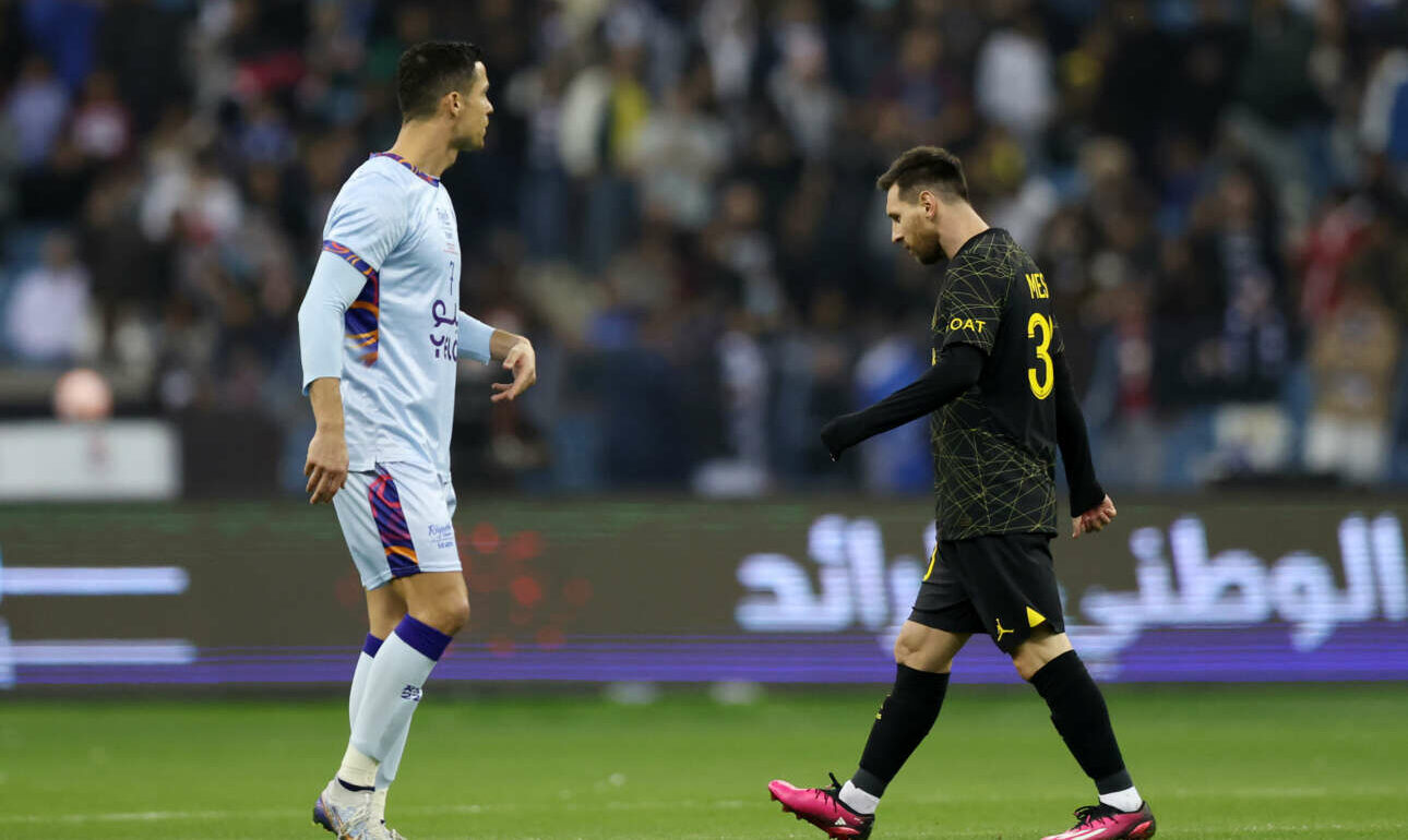 Πίσω από το «φιλικό του αιώνα»