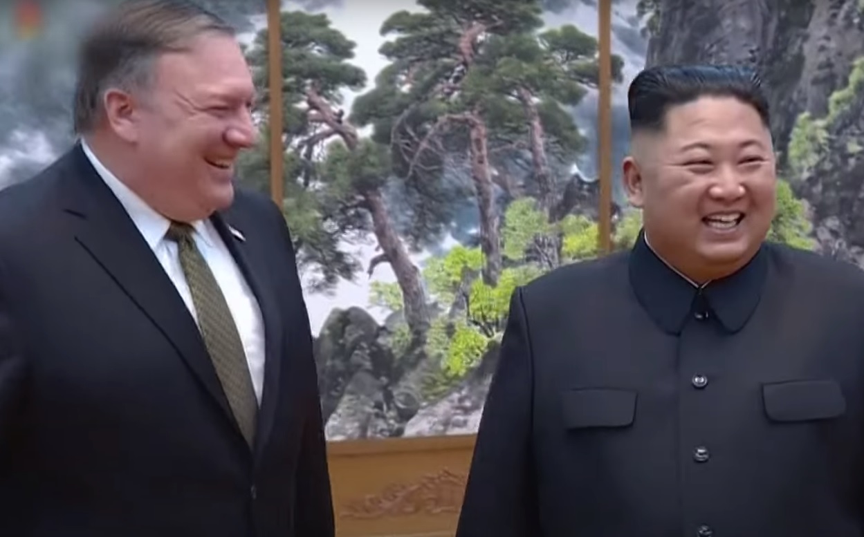 «Θα σε σκοτώσω!» είπε ο Πομπέο κατάμουτρα στον Κιμ