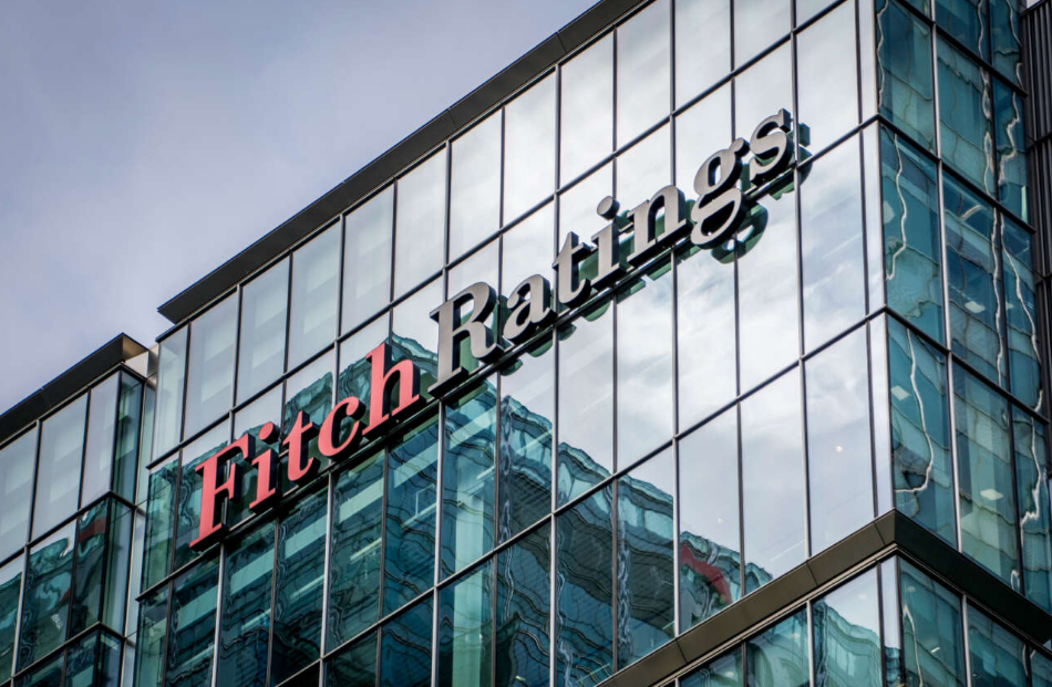 Fitch: Αναβάθμιση στο αξιόχρεο τριών ελληνικών τραπεζών