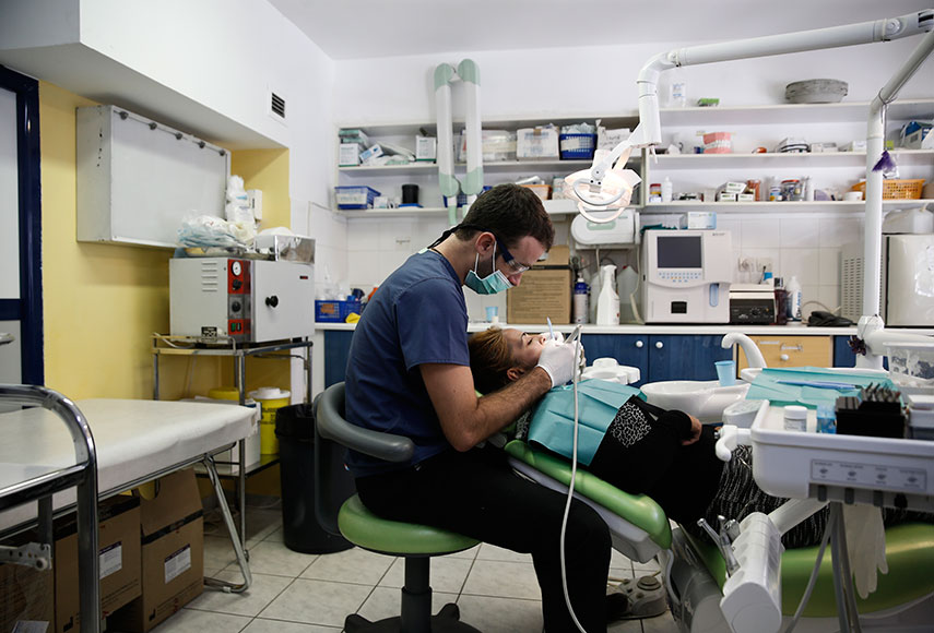 Dentist Pass: Δωρεάν οδοντιατρικές εξετάσεις για 600.000 παιδιά