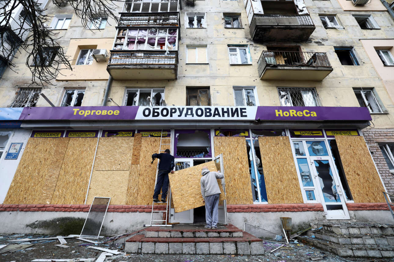 Χερσώνα: Εξι άμαχοι νεκροί από ρωσικούς πυραύλους την ώρα που μιλούσε ο Πούτιν
