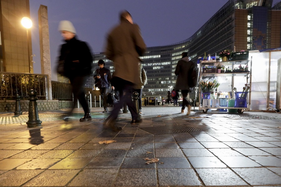 Σκάνδαλο κοκαΐνης στην Κομισιόν ή ένας ατυχής αστεϊσμός;