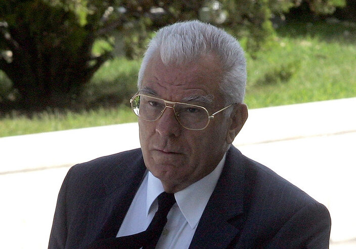 Σανιδάς κατά Ράμμου για το απόρρητο και τα ονόματα