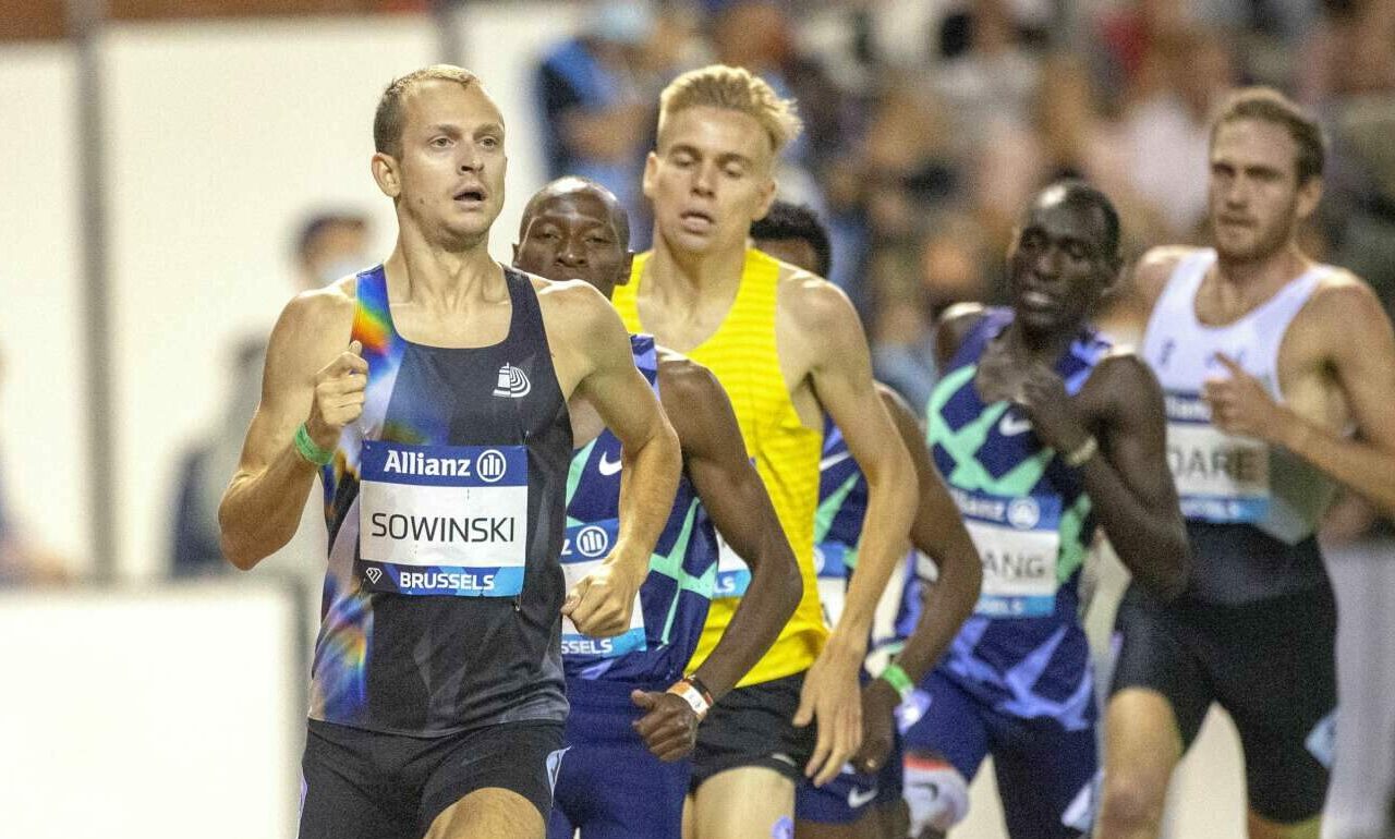 Ο δρομέας που πληρώνεται για να εγκαταλείπει τις κούρσες