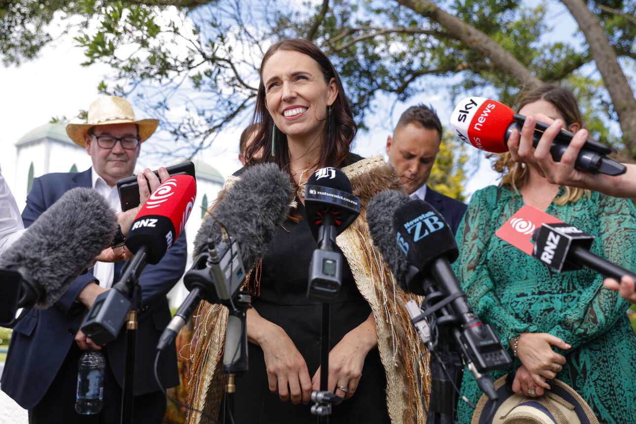 Τζασίντα Αρντερν: Οταν το γυναικείο στιλ γίνεται πολιτικό ατού