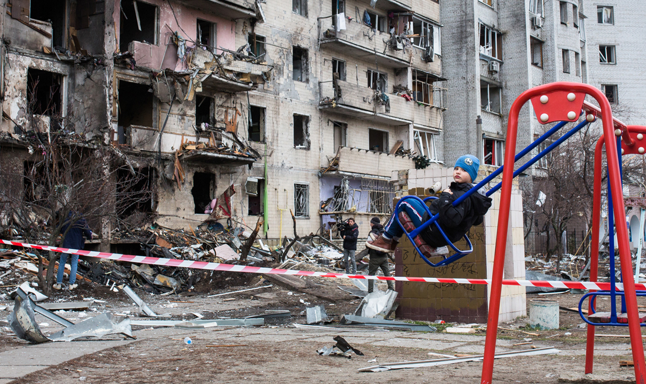 Ενας χρόνος πολέμου με τον φακό των Ουκρανών