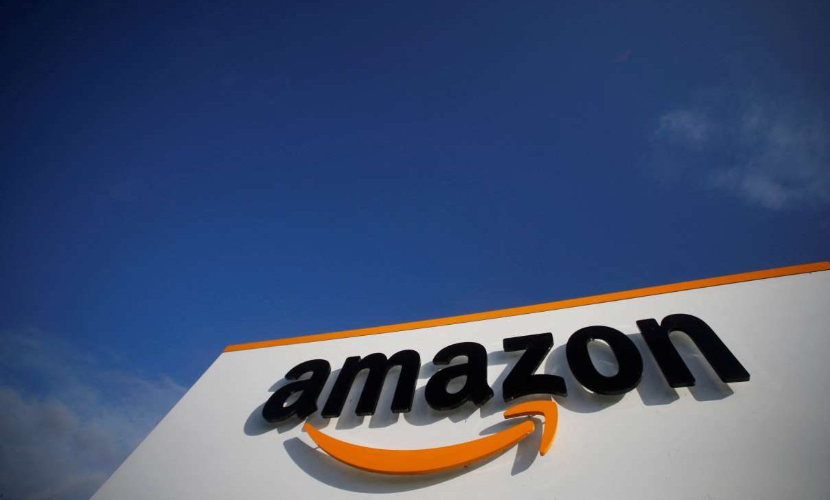 Η Amazon σχεδόν εκμηδένισε τα κέρδη της και βρήκε τη… λύση: απολύει άλλους 9.000 ανθρώπους