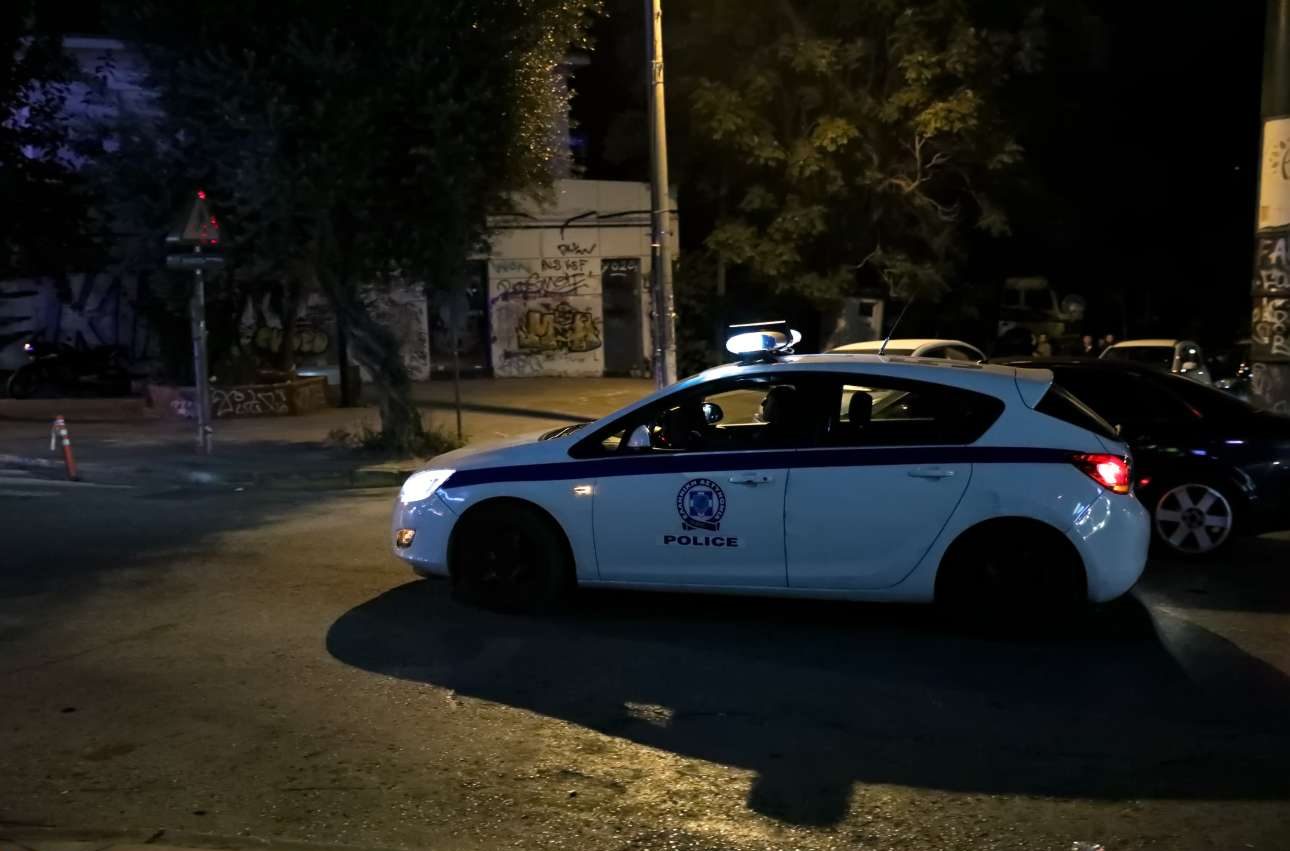 Αγιος Δημήτριος: Συμπλοκή ανήλικων έξω από πολυκατάστημα – Τρεις τραυματίες