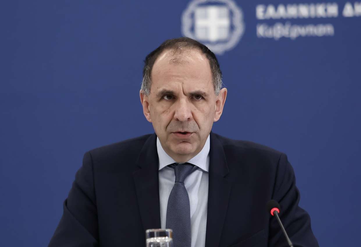 Γεραπετρίτης: Κανένα τρένο χωρίς δικλίδες ασφαλείας – Επανεκκίνηση με δύο σταθμάρχες παντού