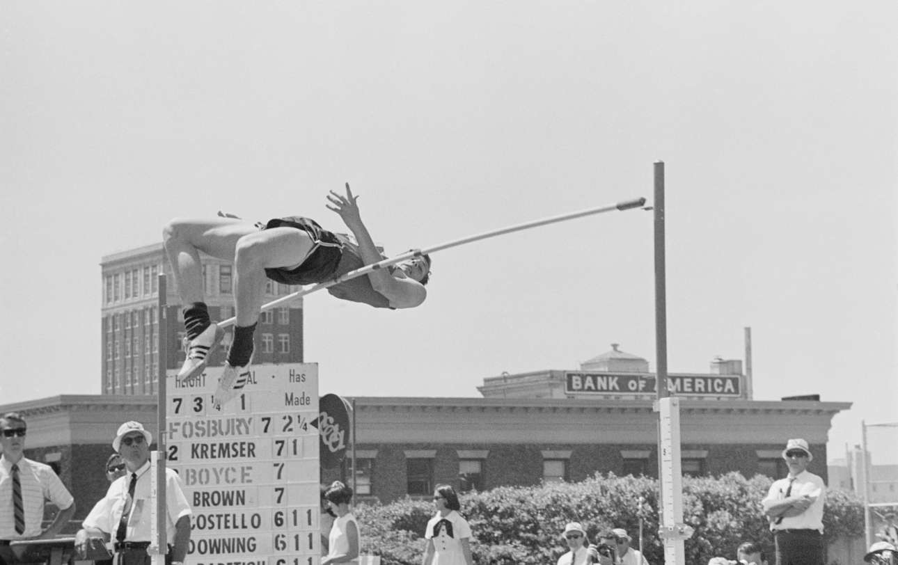 Ο άνθρωπος που έφερε «τα πάνω, κάτω» στο άλμα εις ύψος