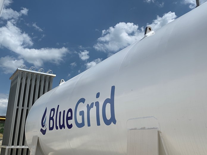 Mytilineos: Πρώτη τροφοδοσία LNG στην Ελλάδα μέσω βυτιοφόρου από τη Ρεβυθούσα