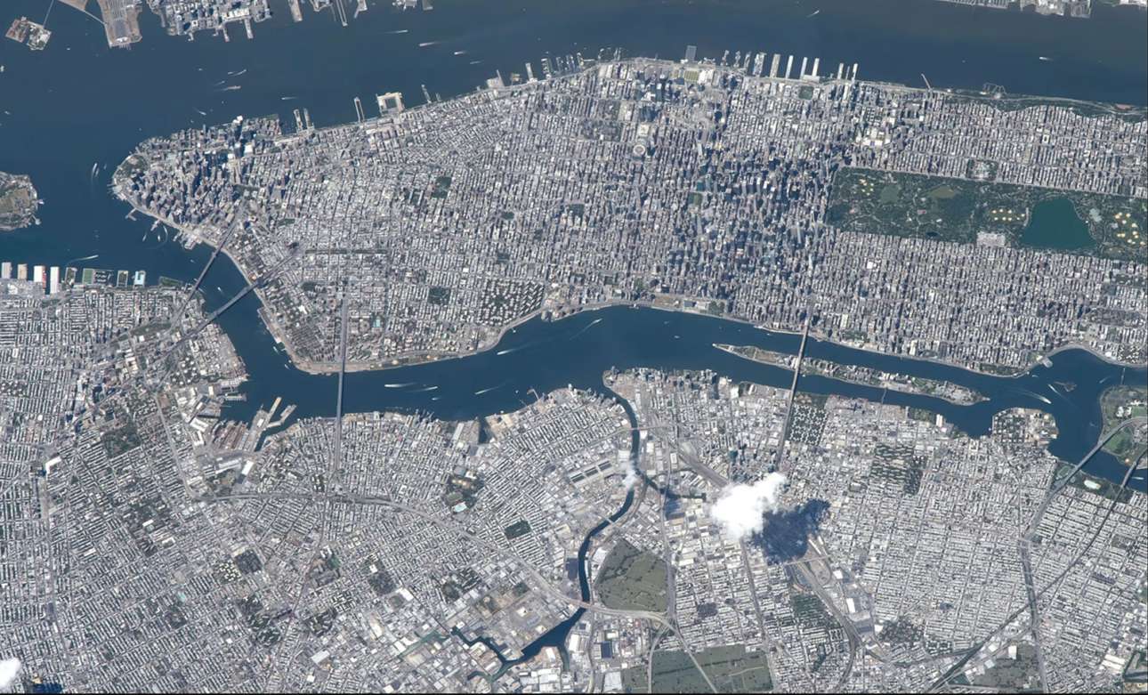 Το Μανχάταν της Νέας Υόρκης όπως φαίνεται από το Διάστημα