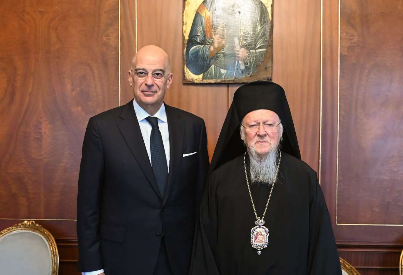 Στην Ιμβρο ο Νίκος Δένδιας για την Ακολουθία του Επιταφίου