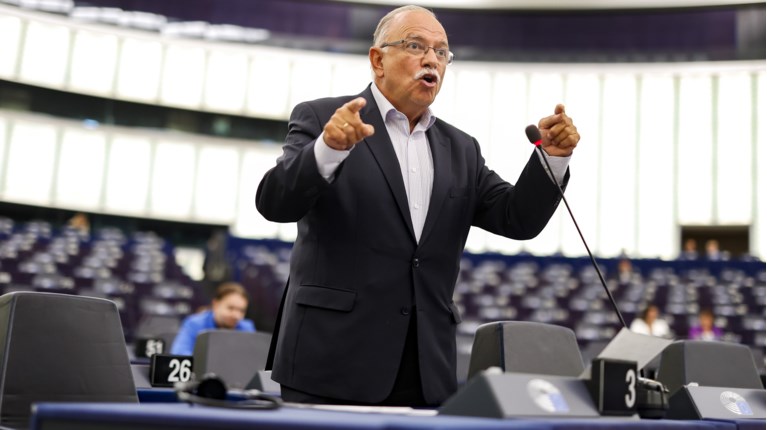 Με ευρωπαϊκά λεφτά ο φράχτης στον Εβρο! Κατέπεσε η «τροπολογία Παπαδημούλη»