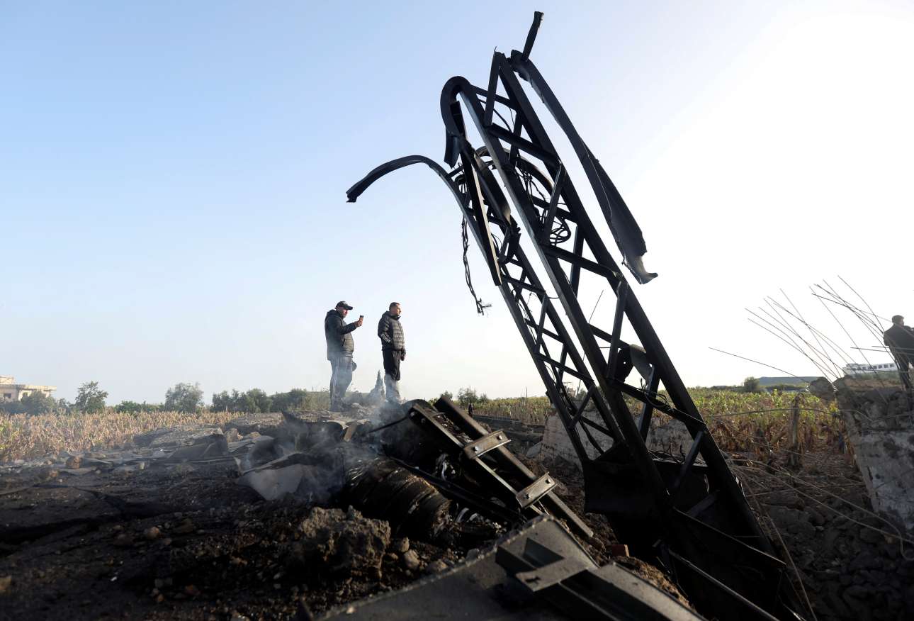 To Ισραήλ βομβαρδίζει τον Λίβανο και τη Γάζα