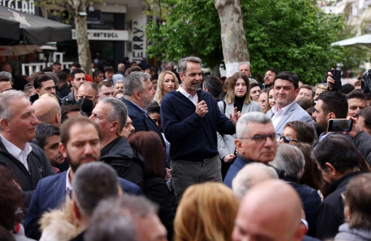 Μητσοτάκης από τον Εύοσμο: Αυτοί κλείνουν το μάτι στη «Χρυσή Αυγή»