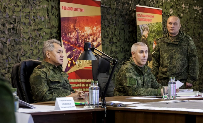 Ο Πούτιν καθαίρεσε τον στρατηγό που έστειλε δεκάδες τανκς στις νάρκες του Βουχλεντάρ