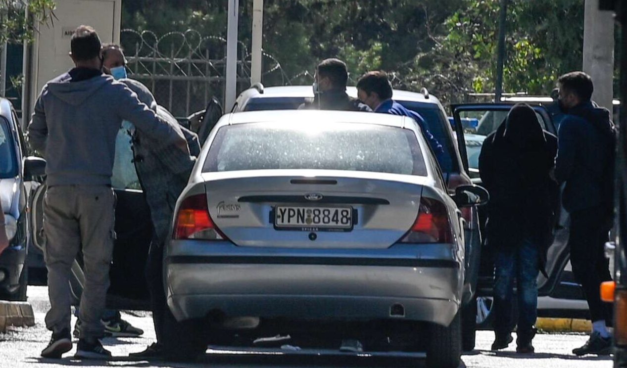 Κολωνός: Προφυλακιστέοι οι επτά από τους οκτώ συλληφθέντες για τον βιασμό της 12χρονης