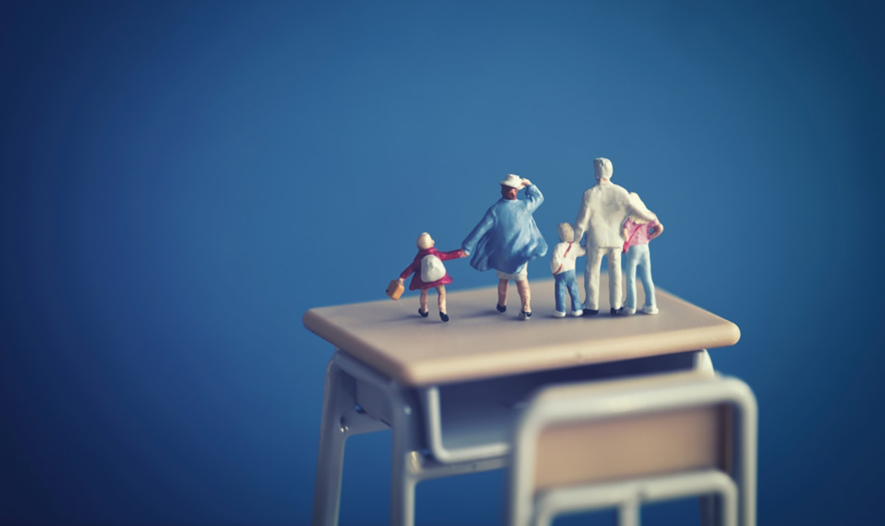 Προς την αρμόδια υπουργό: Περί Οικογενείας